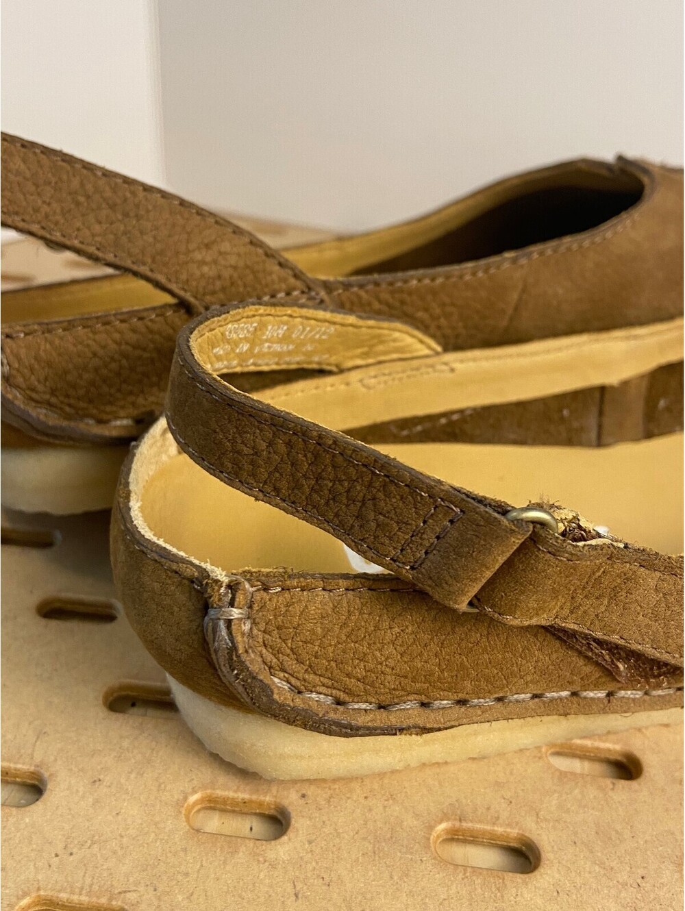 Clarks Originals Brown Suede Slingback Flats - Picture 9 of 11